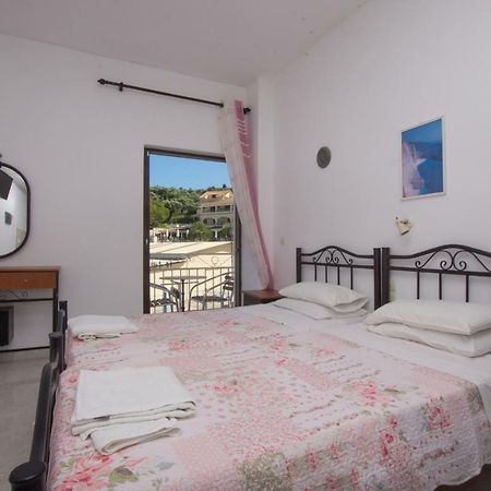 Plessas Studios Tsilivi  Buitenkant foto